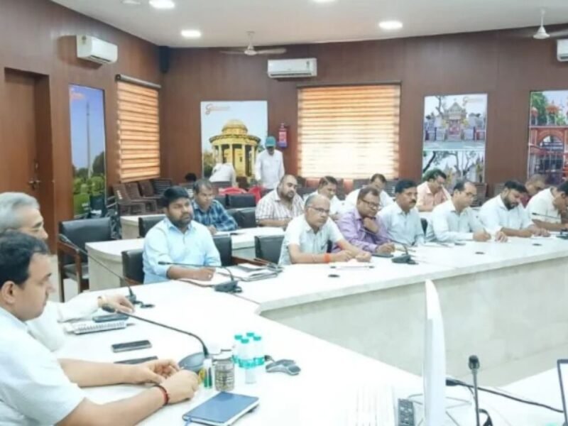 विधान परिषद चुनाव 2026 की तैयारी तेज, जोनल-सेक्टर मजिस्ट्रेट को दिया गया प्रशिक्षण
